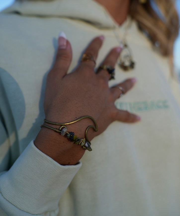 Wavey Bracelet Bronze (Gold Color)