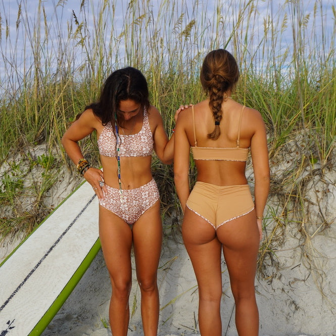 Reversible Hawaiian floral bikini bottom. Perfect for beach adventures and surfing.